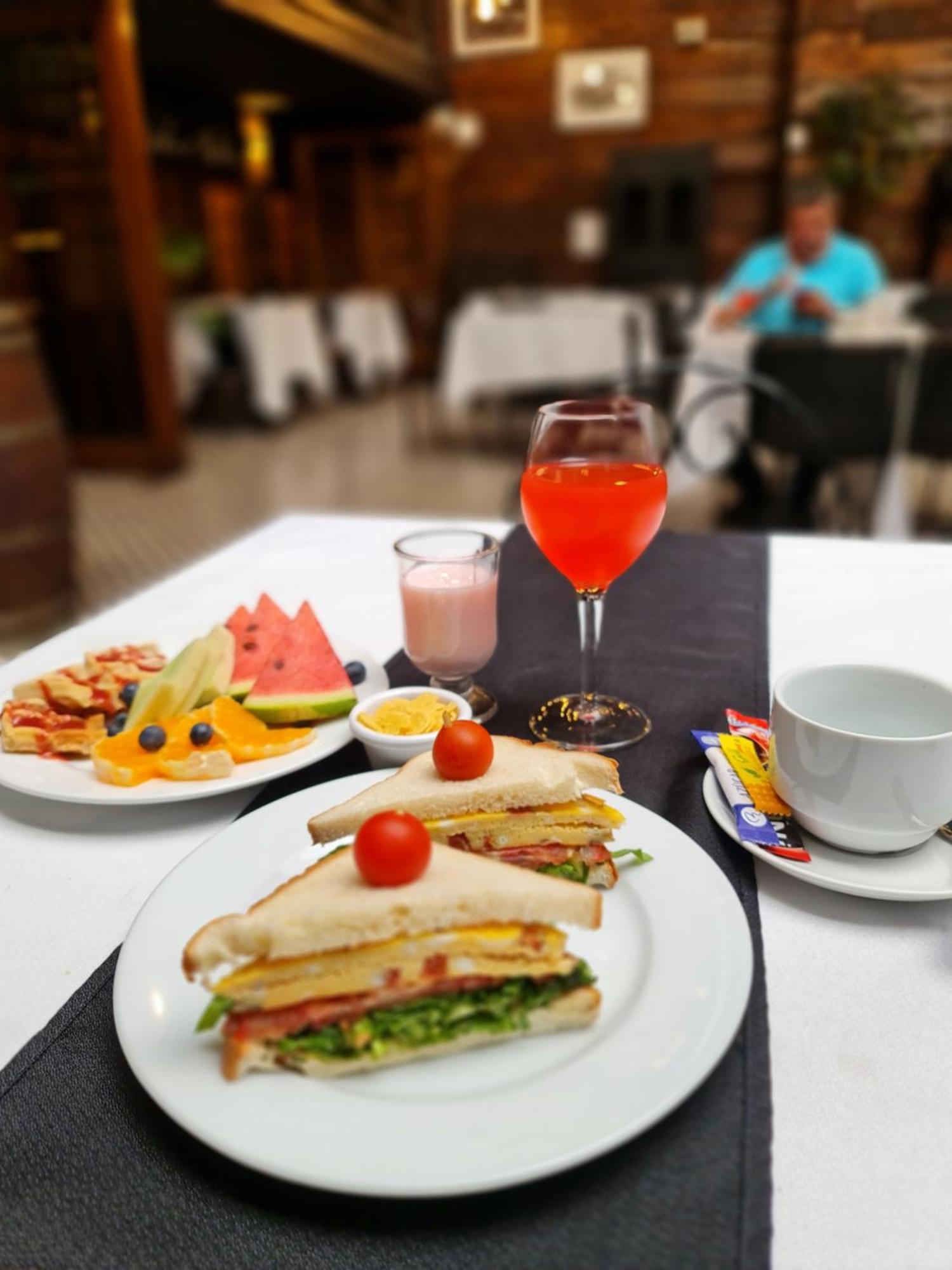 Hotel Sonetto 圣地亚哥 外观 照片