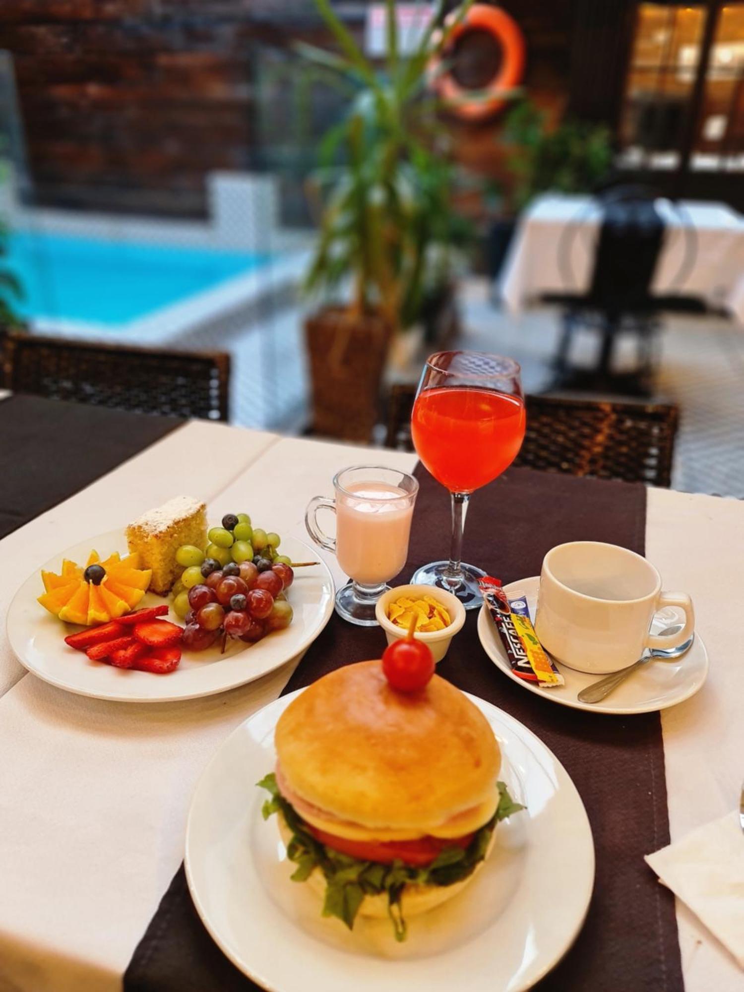 Hotel Sonetto 圣地亚哥 外观 照片